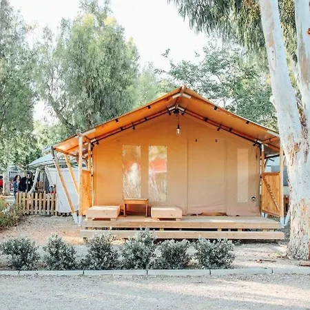 Miramar Playa - Tienda Familiar Campsite